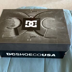 DC Black and White Shoe Box